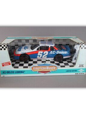 ERTL GMP American Muscle Ken Schrader #52 AC Delco Lumina from 1992 ERTL 7587